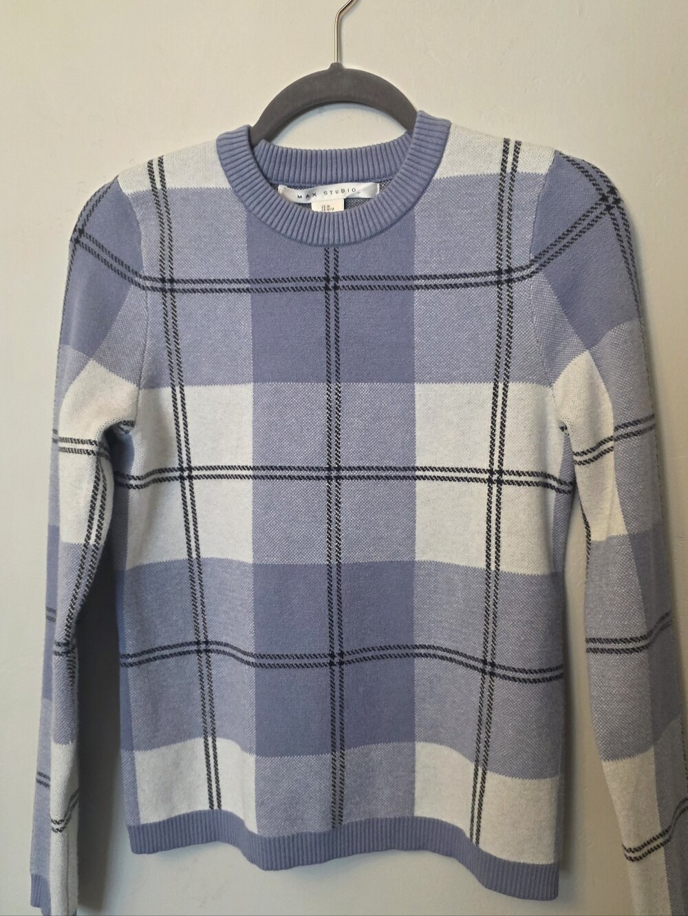 Max Studio and White Plaid Crewneck Sweater Size M